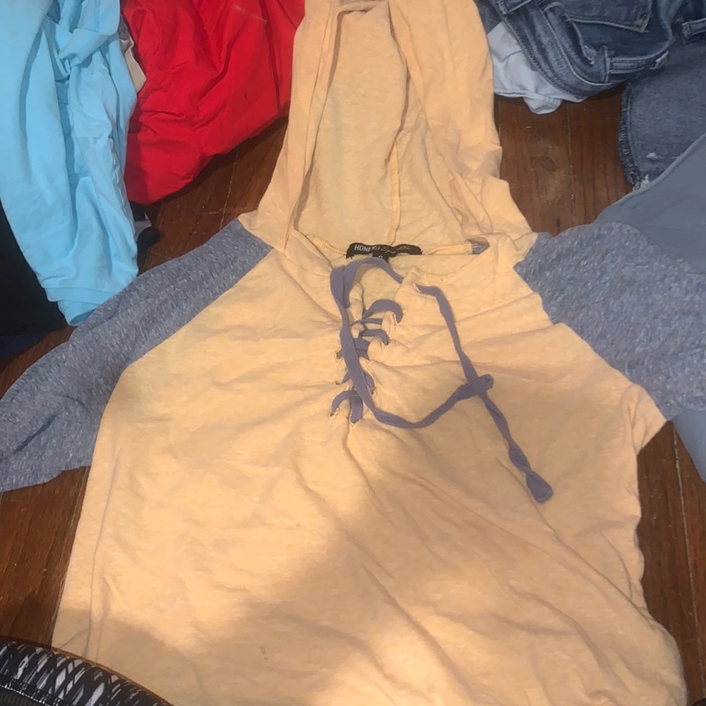 Cropped short sleeve hoodie